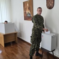 Posebna biračka mjesta za vojnike u misijama