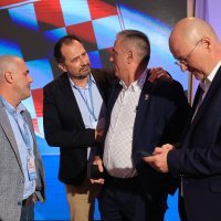 Stožer Domovinskog pokreta nakon objave rezultata izbornih anketa