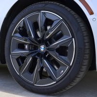BMW i Pirelli