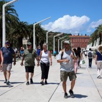 Vrućina i turisti u Splitu