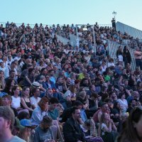 The Smile u Malom rimskom kazalištu