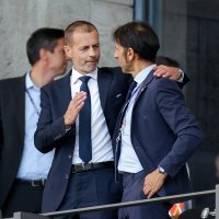 Svečana loža tijekom utakmice Hrvatska-Španjolska