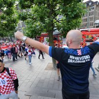 Hamburg: Hrvatski i albanski navijači uoči susreta 2. kola Eura: Hrvatska - Albanija, 19.6.2024.