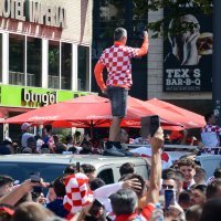 Hrvatski navijači prije utakmice Hrvatska - Albanija