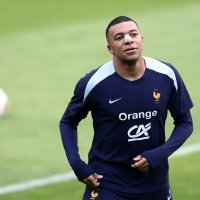 Kylian Mbappe, prvi trening nakon loma nosa, 19.6.2024.