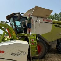 Ministar poljoprivrede Josip Dabro sudjelovao u žetvi