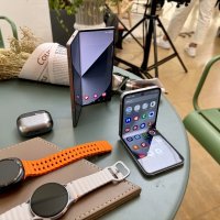 Samsung Galaxy Watch 7 i Samsung Galaxy Watch Ultra