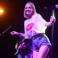 Koncert Jelene Rozge na vodičkoj rivi