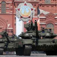Tenk T-90