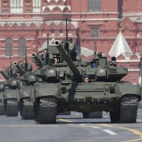 Tenk T-90