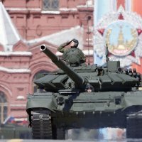 Tenk T-90