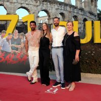 Ekipa filma Šalša prije projekcije u Areni