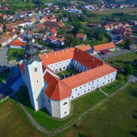 Franjevački samostan Cernik