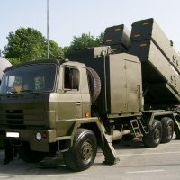 Mobilni obalni lanser Flotile HRM-a koji ispaljuje rakete RBS 15