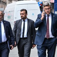 Dolazak članova HDZ-a na sjednicu Predsjedništva stranke