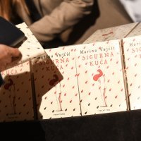 Predstavljanje romana 'Sigurna kuća'