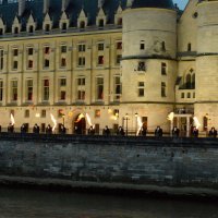 Gojira na otvorenju Olimpijskih igara