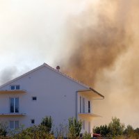 Veliki požar u zaleđu Skradina