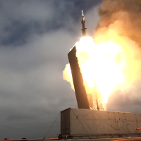 Lansiranje SM-6 iz kontejnera Mk 70