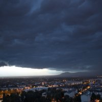 Crni oblaci nad Zagrebom