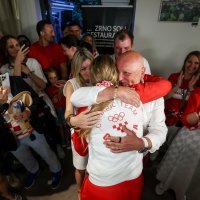 Doček Donne Vekić u Hrvatskoj kući