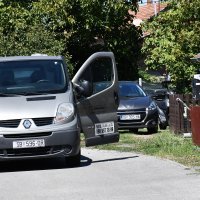 Dvojica muškaraca ozlijeđena, jedan preminuo u kući u Slavonskom Brodu