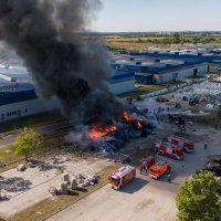 Požar u Dravi International iz zraka