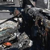 Na Peščenici izgorjeli automobili