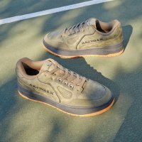 Back To School - Airwalk