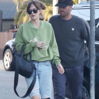 Dakota Johnson i Chris Martin