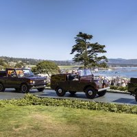 Land Rover i Range Rover vozila Njezinog Veličanstva na Pebble Beachu