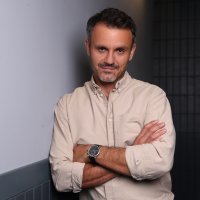 Sjene prošlosti - Andrej Dojkić