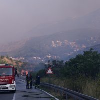 Kanaderi gase požar