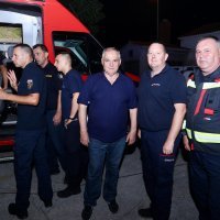 Vatrogasci i i zapovjednici vatrogasne zajednice u društvu Michaela Wegela