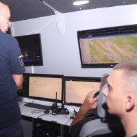 Vatrogasci i i zapovjednici vatrogasne zajednice u društvu Michaela Wegela