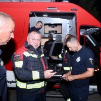 Vatrogasci i i zapovjednici vatrogasne zajednice u društvu Michaela Wegela