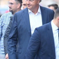 Andrej Plenković i ostali članovi dolaze na sjednicu Predsjedništva HDZ-a