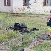 Prometna nesreća kod Slavonskog Broda, bježali policiji pa sletjeli u kanal