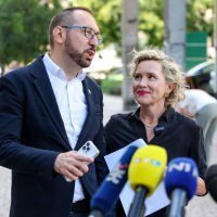 Ivana Kekin predstavila kandidaturu za predsjednicu RH