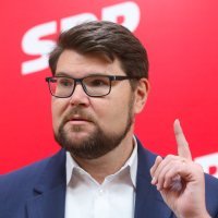 Peđa Grbin uoči izbora održao konferenciju za medije