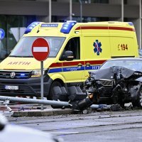 Prometna nesreća na križanju Vukovarske i Koranske u Zagrebu