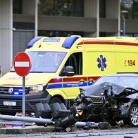 Prometna nesreća na križanju Vukovarske i Koranske u Zagrebu