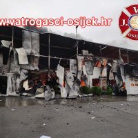 Požar skladišta u Osijeku