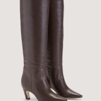 Everlane
