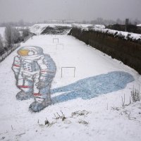 Astronaut na snijegu (3)