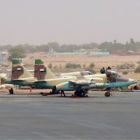 Sudanski jurišnici Su-25 u jednoj od zračnih baza SAF-a