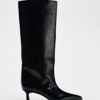 Visoke kožne čizme iz Zare