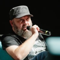 Tribina uoči premijere ZKM-ove predstave Jezik kopačke