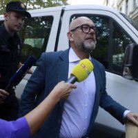 Privođenje Škorića i Bajtl