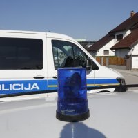 Josip Šarić - pretres kuće u Otoku i zgrade gradskog poglavarstva